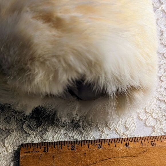 VINTAGE HAND MUFF | White Rabbit Fur Child Size - Picture 5 of 9